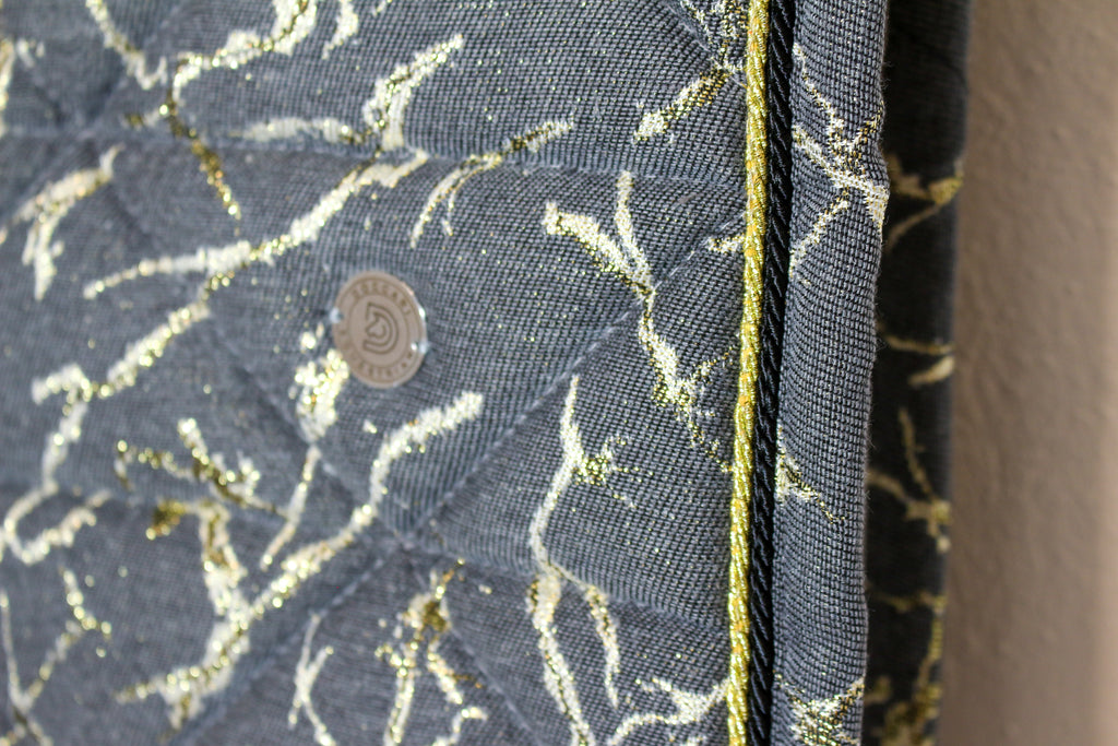 Podsedlovka Marble Gray