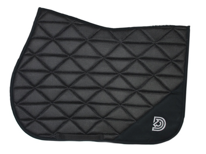Vela saddle pad in Obsidian studio product view